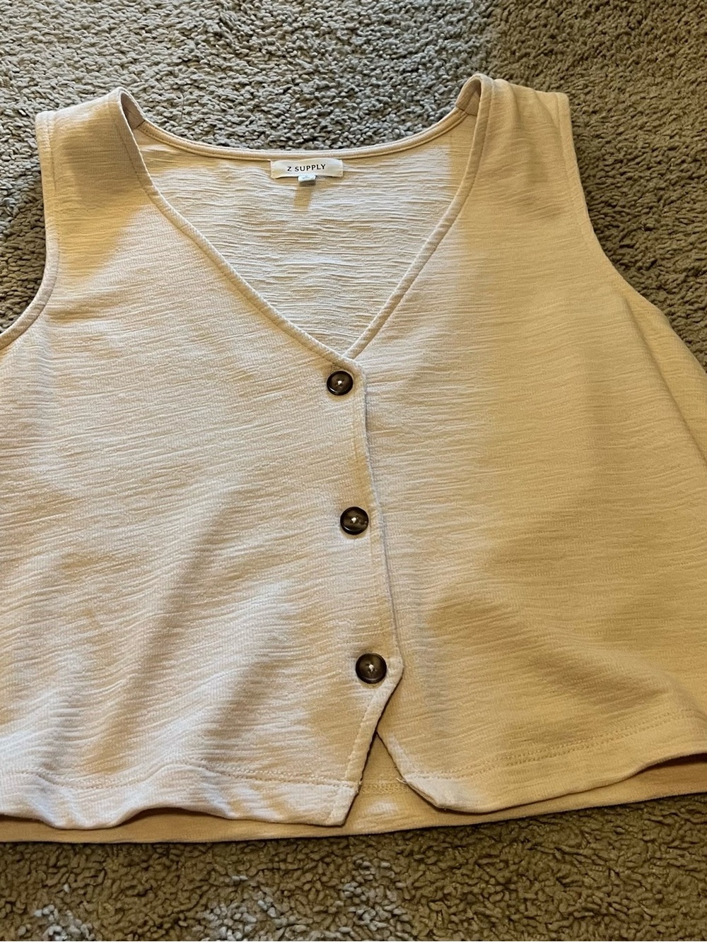 Z Supply Sleeveless Button-Front Crop Tank — Beige